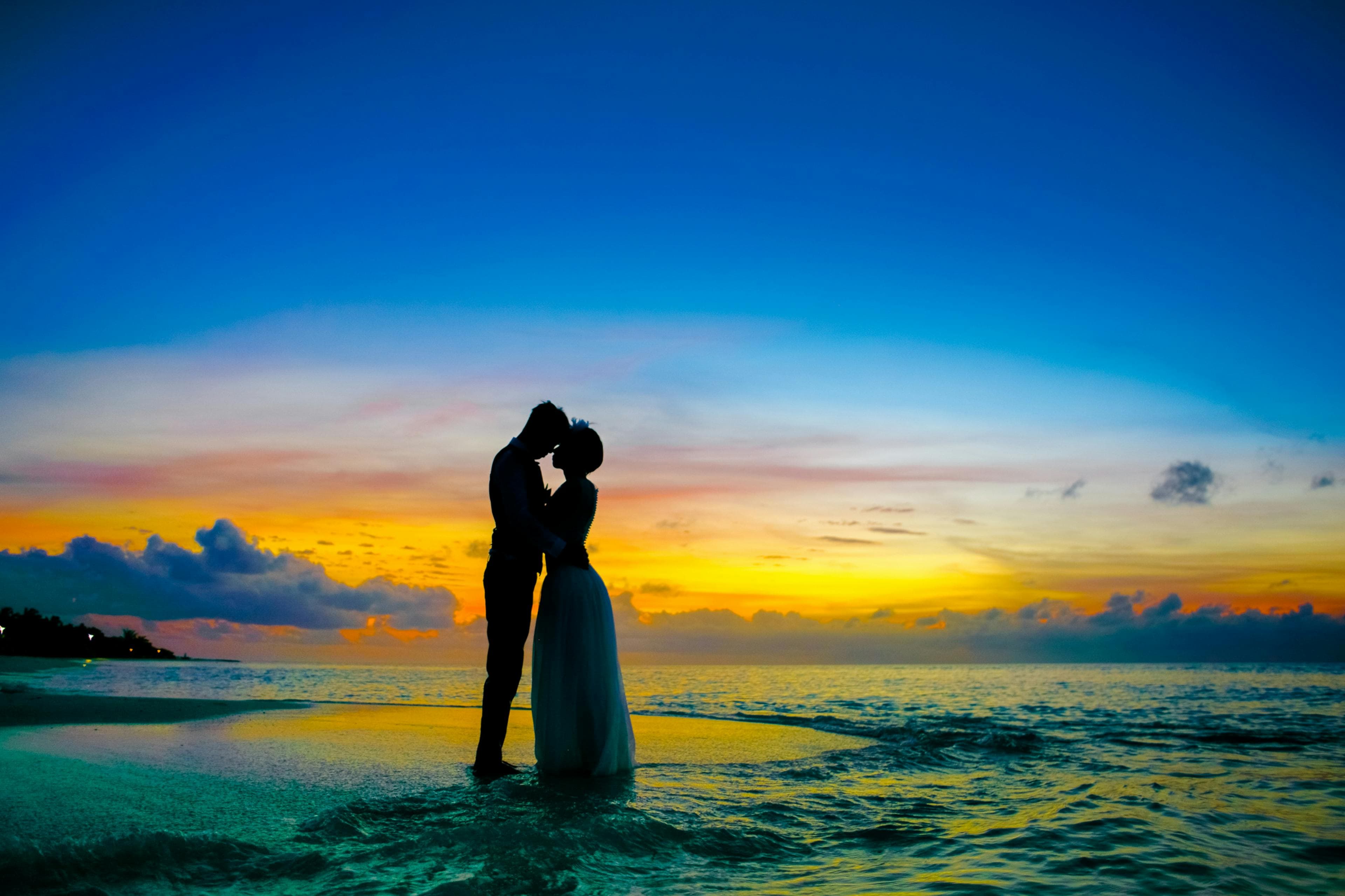 Honeymoon & Romantic Packages
